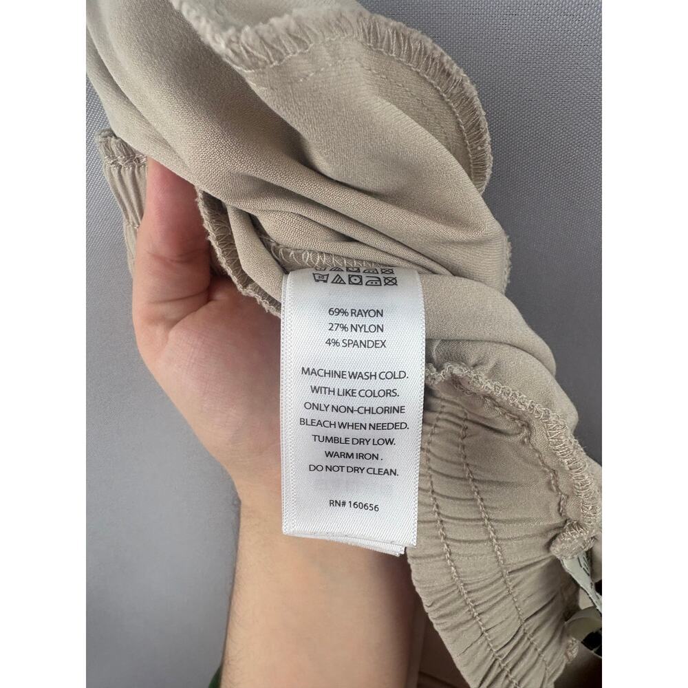 Women’s Happily Grey Large Tan Cargo Joggers - Picture 5 of 5